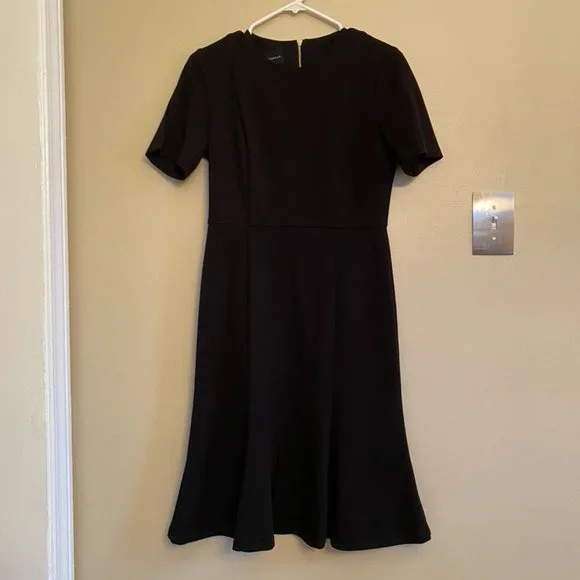 Donna Morgan | Dresses | Donna Morgan Split Sleeve Fit And Flare Dress Size  4 | Poshmark